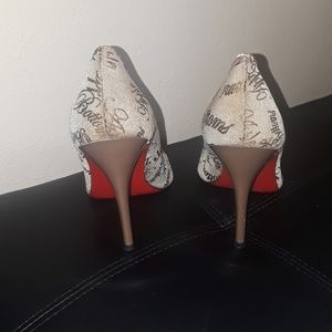 3/$18 APPLE BOTTOM POINTED TOE RED SOLE HEELS